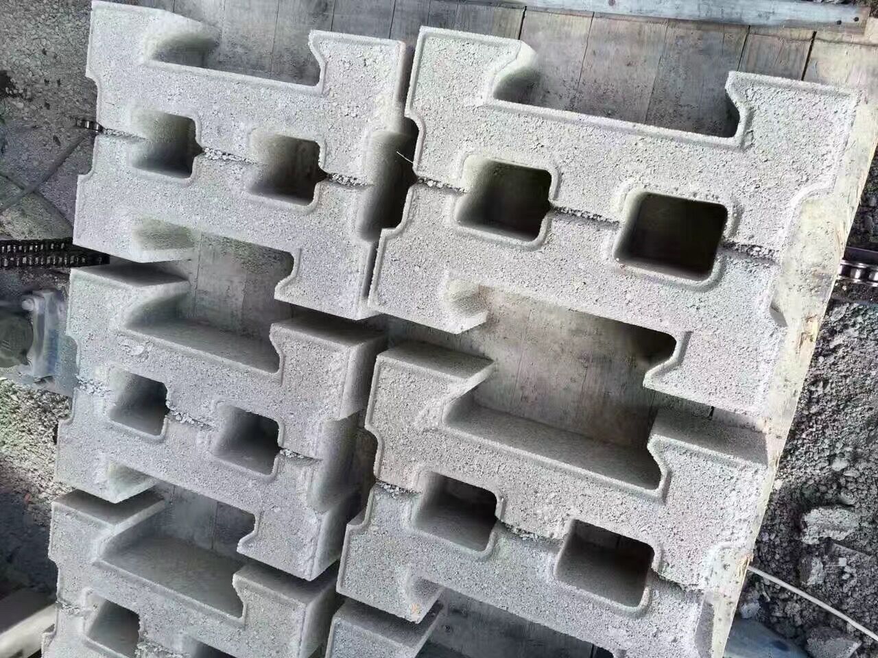 Interlocking Block Machine: Bygger sterke og bærekraftige strukturer