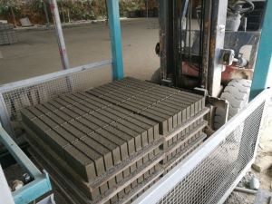 Hydraulisk mursteinfremstillingsmaskin: Digital styring og intelligent produksjon