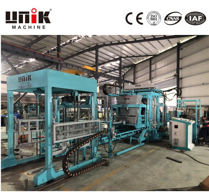 Betong Maxi Brick Machine