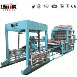 Halvautomatisk utleggerblokkmaskin